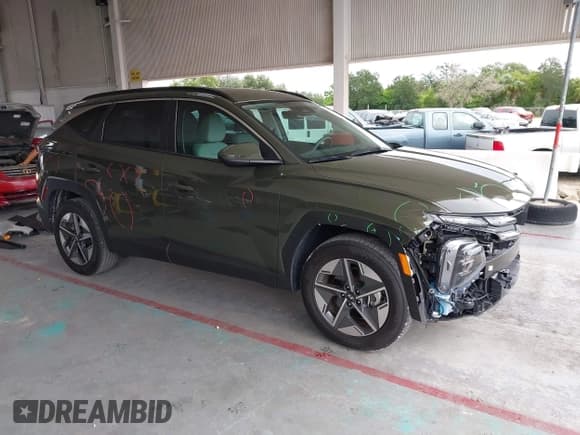 ✅ 2025 Hyundai Tucson SEL • VIN: 5NMJB3DE6SH458604 • Лот: 43070325. Опубликован ранее на IAAI с пробегом 10 000 миль. Бесплатный доступ к архиву аукционных продаж из США и подробный отчёт об истории автомобиля на DreamBid. Изображение 1.