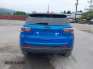 ✅ 2019 Jeep Compass Latitude • VIN: 3C4NJDBBXKT750388 • Lot: 43041563. Listed on IAAI with 31,683 mi. Free auction sales archive from the USA and detailed vehicle history report at DreamBid. Image 16.