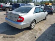 ✅ 2002 Toyota Camry XLE • VIN: 4T1BF32K12U029487 • Lot: 43089339. Listed on IAAI with 148,581 mi. Free auction sales archive from the USA and detailed vehicle history report at DreamBid. Image 4.