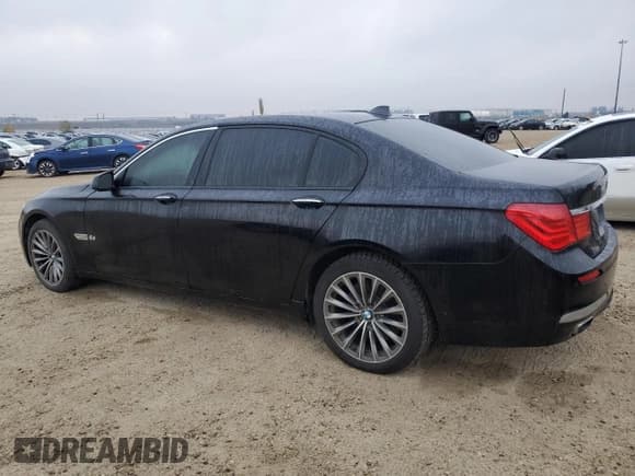 ✅ 2010 BMW 7 Series 750Li xDrive • VIN: WBAKC8C57ACY68144 • Lot: 84947475. Listed on Copart with 132,275 mi. Free auction sales archive from the USA and detailed vehicle history report at DreamBid. Image 2.