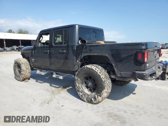 ✅ 2021 Jeep Gladiator High Altitude • VIN: 1C6HJTFG4ML546222 • Лот: 80474614. Опубликован ранее на Copart с пробегом Не указан. Бесплатный доступ к архиву аукционных продаж из США и подробный отчёт об истории автомобиля на DreamBid. Изображение 2.