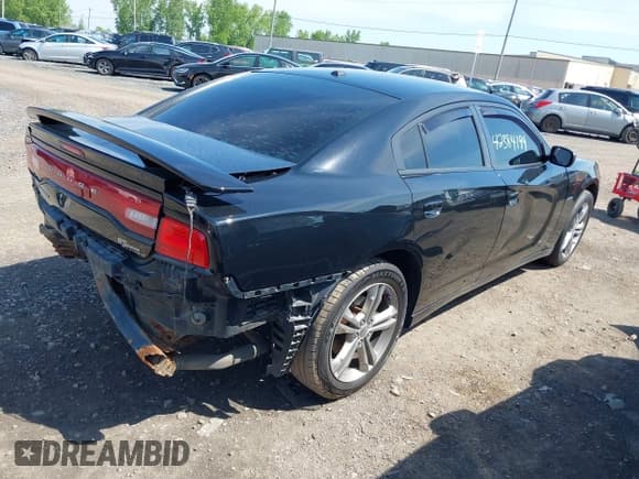 ✅ 2013 Dodge Charger RT Max • VIN: 2C3CDXDT7DH532396 • Лот: 42384199. Опубликован ранее на IAAI с пробегом 153 048 миль. Бесплатный доступ к архиву аукционных продаж из США и подробный отчёт об истории автомобиля на DreamBid. Изображение 4.
