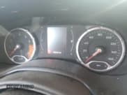 ✅ 2017 Jeep Renegade Latitude • VIN: ZACCJABB4HPG51166 • Лот: 90932705. Опубликован ранее на Copart с пробегом 105 431 миль. Бесплатный доступ к архиву аукционных продаж из США и подробный отчёт об истории автомобиля на DreamBid. Изображение 9.