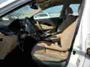 ✅ 2013 Hyundai Azera • VIN: KMHFG4JG8DA226176 • Lot: 53121455. Wystawiony na Copart z przebiegiem 123 142 mil mil. Skorzystaj z bezpłatnego archiwum sprzedaży aukcyjnych z USA i zobacz szczegółowy raport historii pojazdu na DreamBid. Zdjęcie 7.