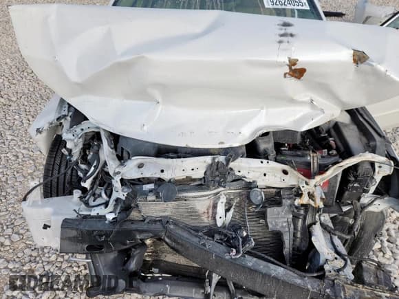 ✅ 2018 Toyota Avalon XLE • VIN: 4T1BK1EB7JU282095 • Лот: 92624055. Опубликован ранее на Copart с пробегом 39 646 миль. Бесплатный доступ к архиву аукционных продаж из США и подробный отчёт об истории автомобиля на DreamBid. Изображение 11.