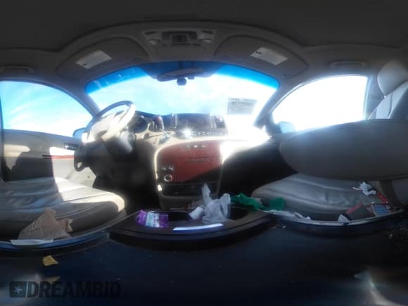 ✅ 2011 Toyota Sienna Limited • VIN: 5TDDK3DC1BS009551 • Lot: 43695139. Listed on IAAI with 215,918 mi. Free auction sales archive from the USA and detailed vehicle history report at DreamBid. Image 17.