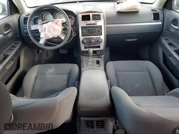 2008 Dodge Charger с VIN 2B3KA43G58H287835, выставлен на аукционе Copart как лот 76990134 с пробегом 140 951 миль миль и Списание • Salvage title. История ставок и продаж доступна на DreamBid. Изображение 8.