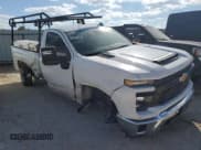 ✅ 2024 Chevrolet Silverado 2500HD Work Truck • VIN: 1GC0WLE79RF394369 • Лот: 76630484. Опубликован ранее на Copart с пробегом Не указан. Бесплатный доступ к архиву аукционных продаж из США и подробный отчёт об истории автомобиля на DreamBid. Изображение 4.