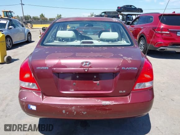 ✅ 2001 Hyundai Elantra GLS • VIN: KMHDN45D11U182397 • Lot: 42830839. Wystawiony na IAAI z przebiegiem 155 602 mil. Bezpłatny archiwum sprzedaży aukcyjnych z USA i szczegółowy raport historii pojazdu na DreamBid. Zdjęcie 16.