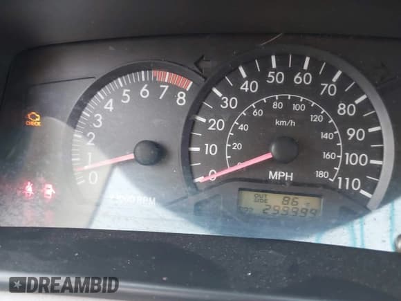 ✅ 2006 Toyota Corolla CE • VIN: 1NXBR32E26Z703721 • Lot: 43447556. Listed on IAAI with 299,999 mi. Free auction sales archive from the USA and detailed vehicle history report at DreamBid. Image 7.