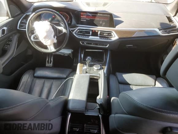 ✅ 2019 BMW X5 xDrive50i • VIN: 5UXJU2C55KLN65226 • Lot: 90352245. Listed on Copart with 78,144 mi. Free auction sales archive from the USA and detailed vehicle history report at DreamBid. Image 8.