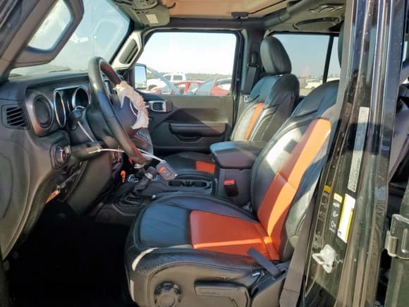 ✅ 2022 Jeep Wrangler Unlimited Sport S • VIN: 1C4HJXDG8NW160406 • Лот: 85278435. Опубликован ранее на Copart с пробегом 46 542 миль. Бесплатный доступ к архиву аукционных продаж из США и подробный отчёт об истории автомобиля на DreamBid. Изображение 7.