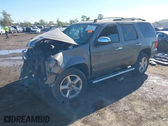 ✅ 2007 Chevrolet Tahoe LTZ • VIN: 1GNFK13067J393083 • Lot: 43446465. Listed on IAAI with Not provided. Free auction sales archive from the USA and detailed vehicle history report at DreamBid. Image 18.