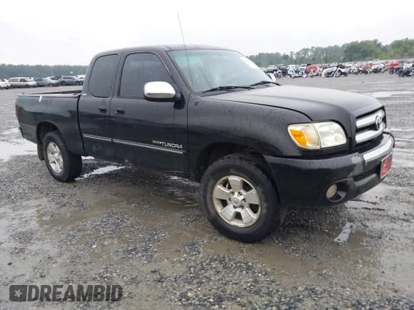 ✅ 2006 Toyota Tundra SR5 • VIN: 5TBRU34136S478685 • Lot: 42493020. Listed on IAAI with 264,445 mi. Free auction sales archive from the USA and detailed vehicle history report at DreamBid. Image 1.