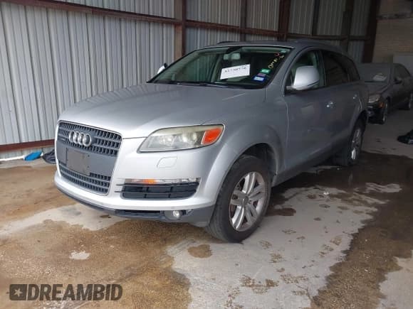 ✅ 2008 Audi Q7 Premium • VIN: WA1BY74LX8D059683 • Lot: 42730578. Listed on IAAI with 143,734 mi. Free auction sales archive from the USA and detailed vehicle history report at DreamBid. Image 2.