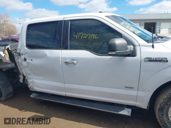 ✅ 2017 Ford F-150 XL • VIN: 1FTEW1EP0HKC32243 • Lot: 41727196. Listed on IAAI with 205,162 mi. Free auction sales archive from the USA and detailed vehicle history report at DreamBid. Image 13.