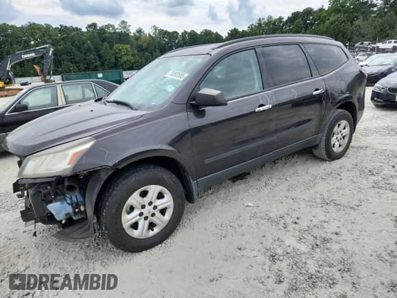 ✅ 2017 Chevrolet Traverse LS • VIN: 1GNKRFED3HJ267112 • Lot: 70893585. Wystawiony na Copart z przebiegiem 120 631 mil. Bezpłatny archiwum sprzedaży aukcyjnych z USA i szczegółowy raport historii pojazdu na DreamBid. Zdjęcie 1.