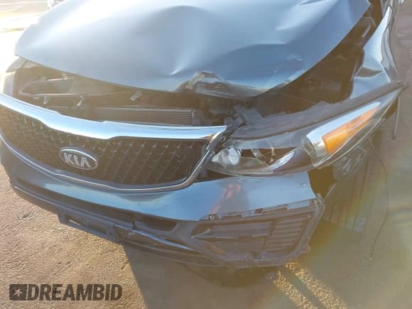 ✅ 2014 Kia Sportage LX • VIN: KNDPB3ACXE7642940 • Lot: 43524915. Wystawiony na IAAI z przebiegiem 150 738 mil. Bezpłatny archiwum sprzedaży aukcyjnych z USA i szczegółowy raport historii pojazdu na DreamBid. Zdjęcie 6.