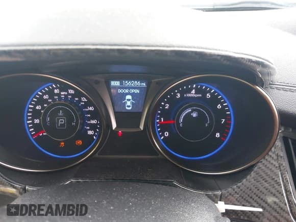 ✅ 2013 Hyundai Genesis Coupe Grand Touring • VIN: KMHHU6KJ4DU092594 • Lot: 42539611. Wystawiony na IAAI z przebiegiem 156 286 mil. Bezpłatny archiwum sprzedaży aukcyjnych z USA i szczegółowy raport historii pojazdu na DreamBid. Zdjęcie 7.