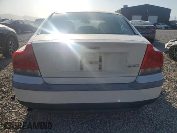 ✅ 2003 Volvo S60 2.4L • VIN: YV1RS61T132278860 • Lot: 64144135. Listed on Copart with 264,115 mi. Free auction sales archive from the USA and detailed vehicle history report at DreamBid. Image 6.