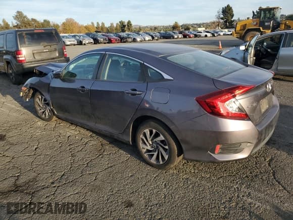 ✅ 2016 Honda Civic EX • VIN: 19XFC2F7XGE246654 • Лот: 92244775. Опубликован ранее на Copart с пробегом 43 879 миль. Бесплатный доступ к архиву аукционных продаж из США и подробный отчёт об истории автомобиля на DreamBid. Изображение 2.