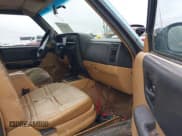 ✅ 1997 Jeep Cherokee SE • VIN: 1J4FJ28S3VL573144 • Lot: 41965201. Wystawiony na IAAI z przebiegiem 298 276 mil. Bezpłatny archiwum sprzedaży aukcyjnych z USA i szczegółowy raport historii pojazdu na DreamBid. Zdjęcie 5.