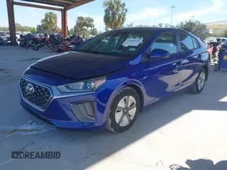✅ 2020 Hyundai Ioniq Blue • VIN: KMHC65LC8LU241795 • Lot: 41806566. Wystawiony na IAAI z przebiegiem 63 774 mil. Bezpłatny archiwum sprzedaży aukcyjnych z USA i szczegółowy raport historii pojazdu na DreamBid. Zdjęcie 2.