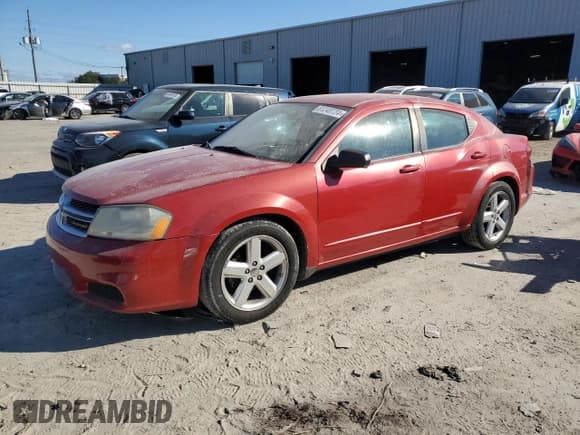 ✅ 2013 Dodge Avenger SE • VIN: 1C3CDZAB5DN713298 • Лот: 81248724. Опубликован ранее на Copart с пробегом 174 837 миль. Бесплатный доступ к архиву аукционных продаж из США и подробный отчёт об истории автомобиля на DreamBid. Изображение 1.