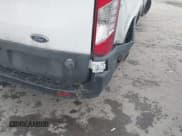 ✅ 2016 Ford Transit Cargo • VIN: 1FTYR3XM5GKB33662 • Lot: 43812911. Wystawiony na IAAI z przebiegiem 94 398 mil. Bezpłatny archiwum sprzedaży aukcyjnych z USA i szczegółowy raport historii pojazdu na DreamBid. Zdjęcie 18.