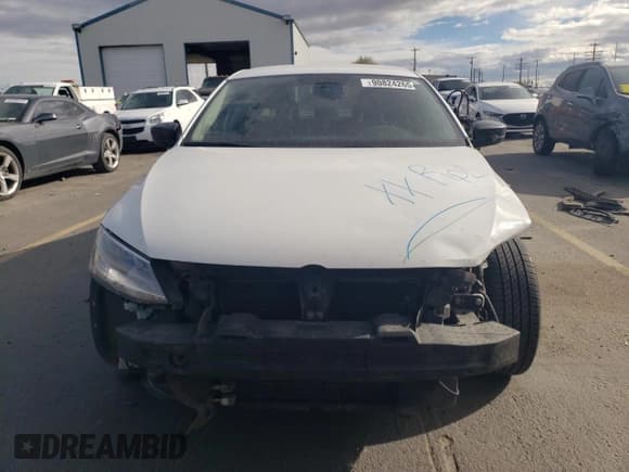 ✅ 2014 Volkswagen Jetta TDI • VIN: 3VWLL7AJ1EM290500 • Lot: 90824265. Wystawiony na Copart z przebiegiem 158 400 mil. Bezpłatny archiwum sprzedaży aukcyjnych z USA i szczegółowy raport historii pojazdu na DreamBid. Zdjęcie 5.