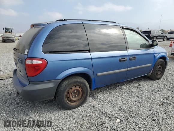 ✅ 2007 Dodge Caravan SE • VIN: 1D4GP25R87B170542 • Lot: 71558355. Wystawiony na Copart z przebiegiem 205 937 mil. Bezpłatny archiwum sprzedaży aukcyjnych z USA i szczegółowy raport historii pojazdu na DreamBid. Zdjęcie 3.