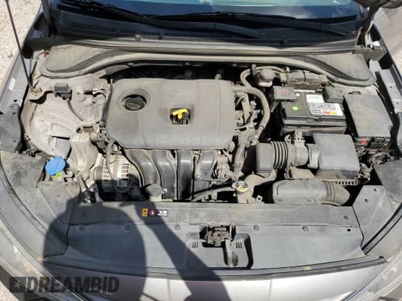 2020 Hyundai Elantra SE z VIN KMHD74LF4LU949239, wystawiony jako Copart lot #55599705 z przebiegiem 88 744 mil mil oraz Czysty tytuł • Clean title. Historia ofert i sprzedaży dostępna na DreamBid. Obrazek 11.