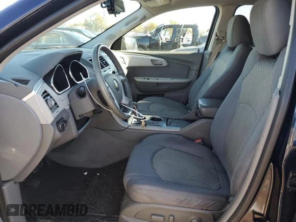 ✅ 2012 Chevrolet Traverse LS • VIN: 1GNKVFED7CJ298531 • Lot: 89525705. Wystawiony na Copart z przebiegiem 130 447 mil. Bezpłatny archiwum sprzedaży aukcyjnych z USA i szczegółowy raport historii pojazdu na DreamBid. Zdjęcie 7.