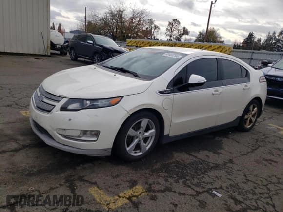 ✅ 2013 Chevrolet Volt • VIN: 1G1RD6E40DU107891 • Lot: 80685794. Wystawiony na Copart z przebiegiem Nie podano. Bezpłatny archiwum sprzedaży aukcyjnych z USA i szczegółowy raport historii pojazdu na DreamBid. Zdjęcie 1.