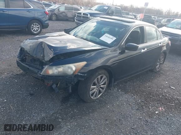 ✅ 2012 Honda Accord EX-L • VIN: 1HGCP3F83CA000503 • Лот: 43636209. Опубликован ранее на IAAI с пробегом 246 006 миль. Бесплатный доступ к архиву аукционных продаж из США и подробный отчёт об истории автомобиля на DreamBid. Изображение 17.