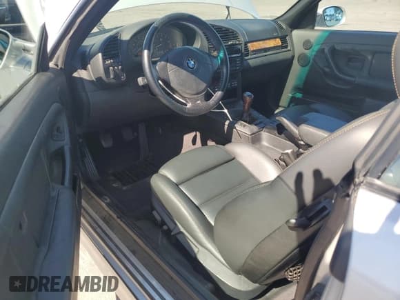 ✅ 1999 BMW 3 Series 328i • VIN: WBABK733XXET68116 • Lot: 66958525. Listed on Copart with 116,302 mi. Free auction sales archive from the USA and detailed vehicle history report at DreamBid. Image 8.