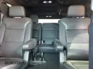 ✅ 2023 Chevrolet Suburban High Country • VIN: 1GNSKGKT5PR308538 • Lot: 64650155. Wystawiony na Copart z przebiegiem 78 506 mil. Bezpłatny archiwum sprzedaży aukcyjnych z USA i szczegółowy raport historii pojazdu na DreamBid. Zdjęcie 10.