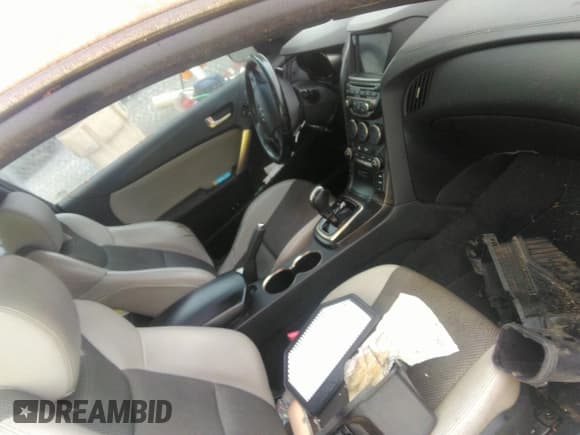 ✅ 2013 Hyundai Genesis Coupe Premium • VIN: KMHHT6KD5DU090317 • Лот: 42353888. Опубликован ранее на IAAI с пробегом 156 637 миль. Бесплатный доступ к архиву аукционных продаж из США и подробный отчёт об истории автомобиля на DreamBid. Изображение 5.