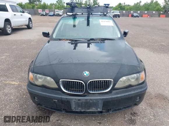 ✅ 2005 BMW 3 Series 330xi • VIN: WBAEW53425PN39800 • Lot: 42478607. Listed on IAAI with 357,795 mi. Free auction sales archive from the USA and detailed vehicle history report at DreamBid. Image 12.