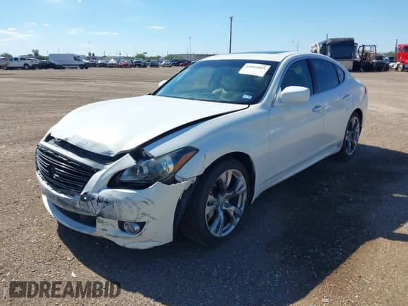 ✅ 2011 Infiniti M • VIN: JN1BY1AP8BM324783 • Lot: 43603869. Wystawiony na IAAI z przebiegiem 179 274 mil. Bezpłatny archiwum sprzedaży aukcyjnych z USA i szczegółowy raport historii pojazdu na DreamBid. Zdjęcie 2.