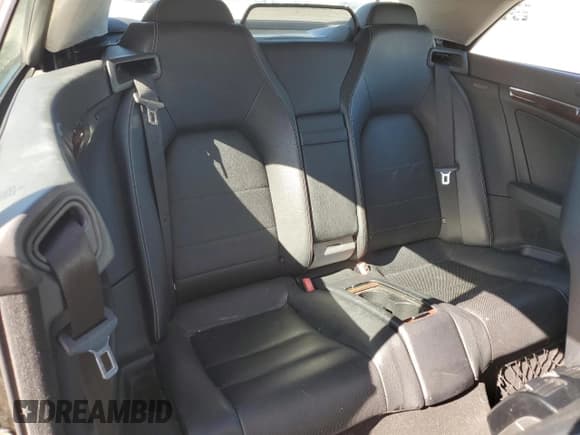 ✅ 2011 Mercedes-Benz E 350 • VIN: WDDKK5GF3BF055803 • Лот: 64313965. Опубликован ранее на Copart с пробегом 97 821 миль. Бесплатный доступ к архиву аукционных продаж из США и подробный отчёт об истории автомобиля на DreamBid. Изображение 10.