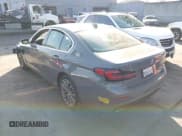 ✅ 2022 BMW 5 Series 530e • VIN: WBA13AG01NCJ52945 • Lot: 43805991. Listed on IAAI with 33,053 mi. Free auction sales archive from the USA and detailed vehicle history report at DreamBid. Image 3.