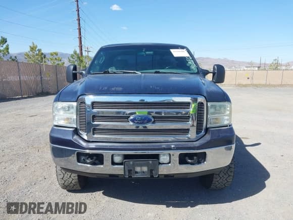 ✅ 2006 Ford F-250 XL • VIN: 1FTSX21P16EA50414 • Lot: 42188480. Listed on IAAI with Not provided. Free auction sales archive from the USA and detailed vehicle history report at DreamBid. Image 11.