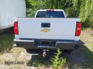 ✅ 2018 Chevrolet Silverado 1500 LS • VIN: 1GCRCNEC8JZ140504 • Лот: 43016398. Опубликован ранее на IAAI с пробегом 64 343 миль. Бесплатный доступ к архиву аукционных продаж из США и подробный отчёт об истории автомобиля на DreamBid. Изображение 15.