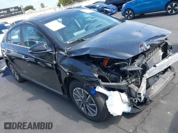 ✅ 2020 Hyundai Ioniq Limited • VIN: KMHC85LJ3LU069636 • Lot: 43305934. Listed on IAAI with 45,086 mi. Free auction sales archive from the USA and detailed vehicle history report at DreamBid. Image 1.