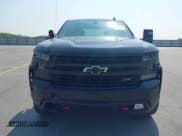 ✅ 2022 Chevrolet Silverado 1500 LT Trail Boss • VIN: 3GCPYFEL4NG101803 • Lot: 42271645. Wystawiony na IAAI z przebiegiem 37 736 mil. Bezpłatny archiwum sprzedaży aukcyjnych z USA i szczegółowy raport historii pojazdu na DreamBid. Zdjęcie 6.