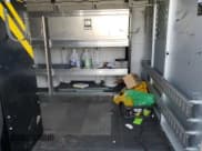 ✅ 2021 Chevrolet Express Cargo • VIN: 1GCWGAF71M1238228 • Lot: 43374465. Wystawiony na Copart z przebiegiem 71 117 mil. Bezpłatny archiwum sprzedaży aukcyjnych z USA i szczegółowy raport historii pojazdu na DreamBid. Zdjęcie 11.