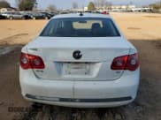 ✅ 2007 Volkswagen Jetta 2.5 • VIN: 3VWRF71KX7M054909 • Лот: 43966165. Опубликован ранее на Copart с пробегом 238 806 миль. Бесплатный доступ к архиву аукционных продаж из США и подробный отчёт об истории автомобиля на DreamBid. Изображение 6.