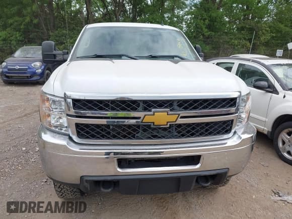 ✅ 2013 Chevrolet Silverado 2500HD Work Truck • VIN: 1GC2KVCG0DZ369368 • Lot: 42240624. Wystawiony na IAAI z przebiegiem 196 105 mil. Bezpłatny archiwum sprzedaży aukcyjnych z USA i szczegółowy raport historii pojazdu na DreamBid. Zdjęcie 12.
