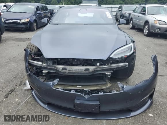 ✅ 2021 Tesla Model S Plaid • VIN: 5YJSA1E67MF451507 • Lot: 66451185. Listed on Copart with 35,097 mi. Free auction sales archive from the USA and detailed vehicle history report at DreamBid. Image 5.